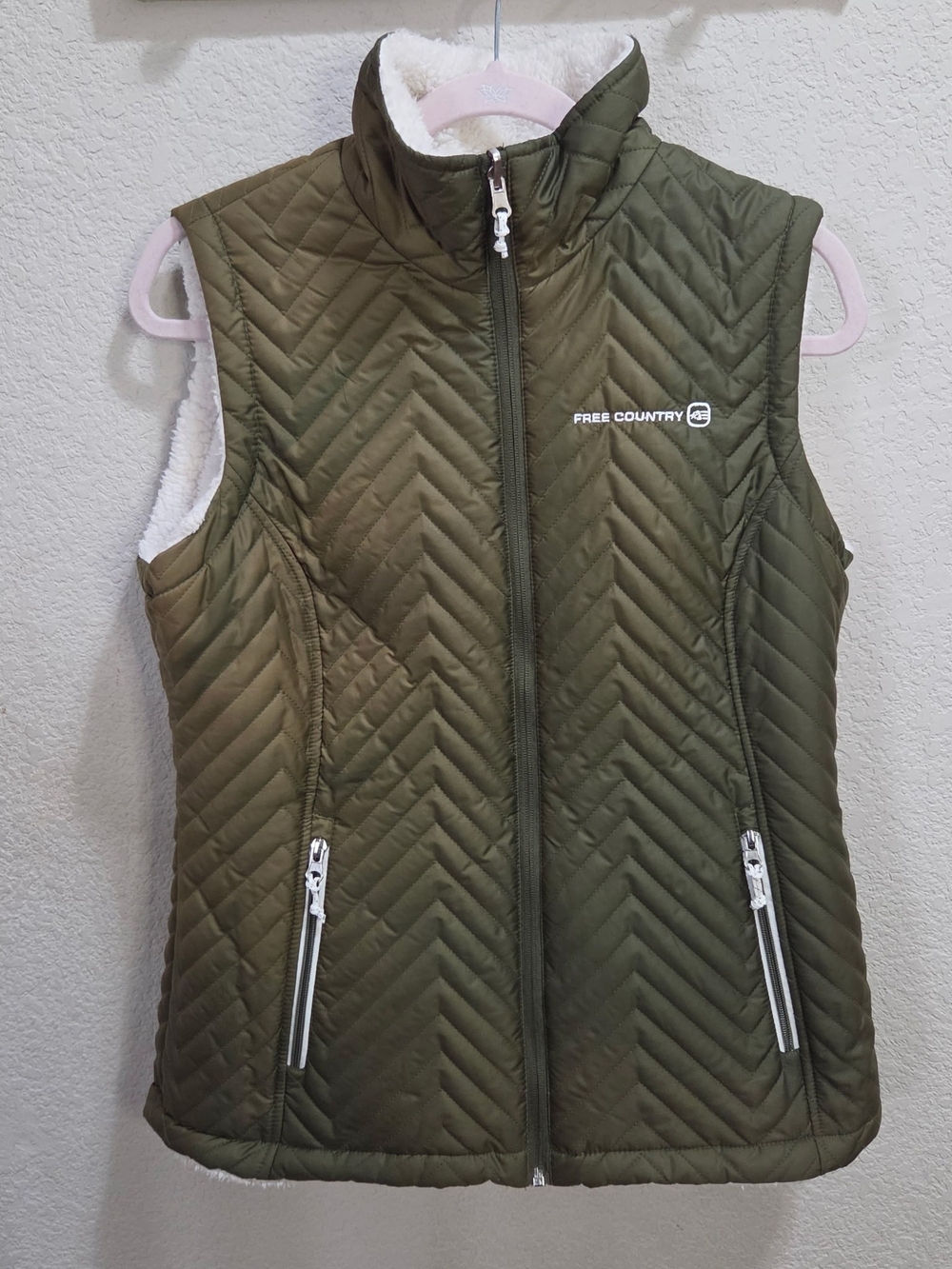 Free Country Women's Olive Quilted Vest